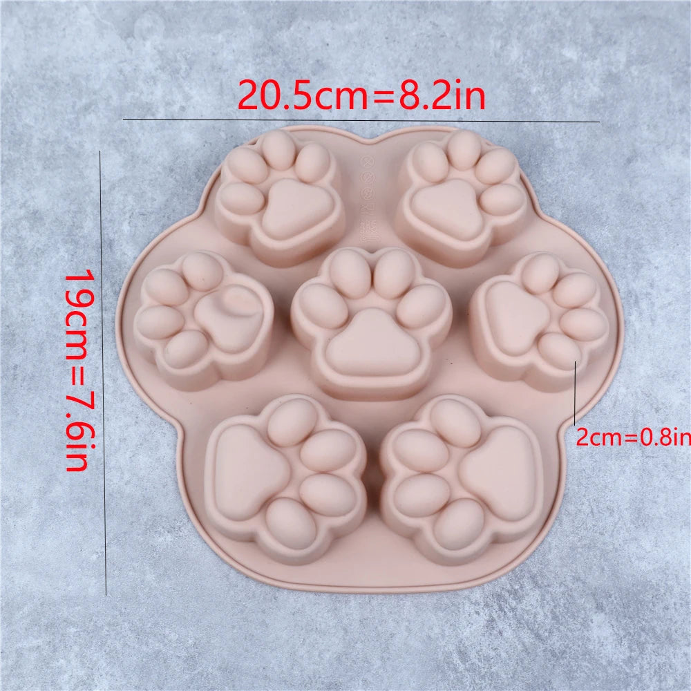 Dimensions du moule : 20,5 × 19 × 2 cm